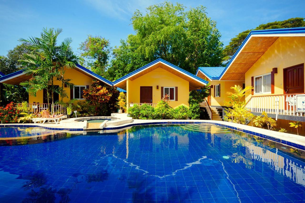 Blue Lagoon Inn & Suites Puerto Princesa Ngoại thất bức ảnh